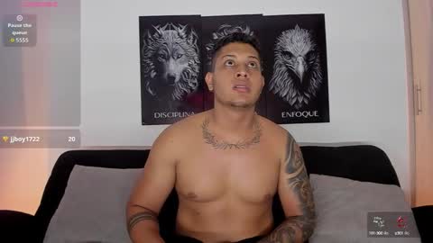 Snapshot of johansmith__ chatting on October 2, 2:18 am Johan Smith online show from October 2, 2:18 am