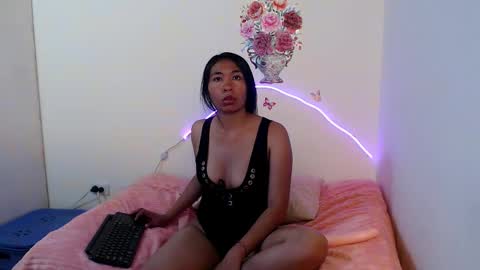 Snapshot of johanyxs chatting on November 11, 5:57 pm JOHANYXS online show from November 11, 5:57 pm