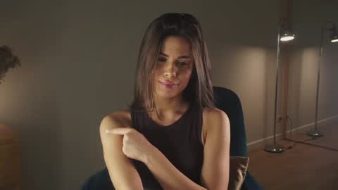 Snapshot of joheredia chatting on December 8, 10:47 pm Jo online show from December 8, 10:47 pm