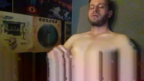 Snapshot of john1717171 chatting on January 21, 5:05 am john1717171 online show from January 21, 5:05 am