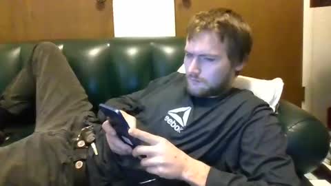 Snapshot of john36cock595505 chatting on December 26, 7:05 pm john36cock595505 online show from December 26, 7:05 pm