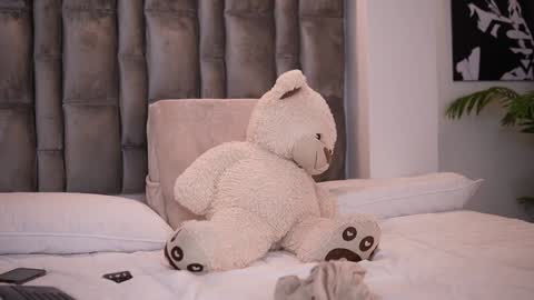 Snapshot of john_king29 chatting on January 9, 1:29 am john online show from January 9, 1:29 am