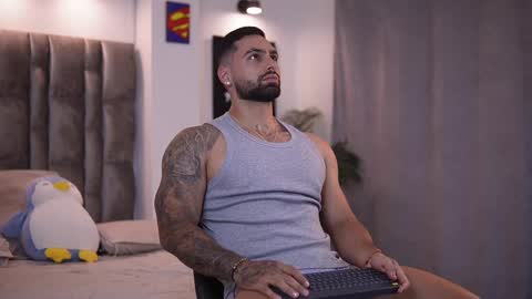 Snapshot of john_king29 chatting on March 3, 9:26 pm john online show from March 3, 9:26 pm