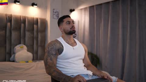 Snapshot of john_king29 chatting on November 2, 12:40 pm john online show from November 2, 12:40 pm