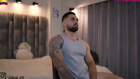 Snapshot of john_king29 chatting on November 19, 11:27 pm john online show from November 19, 11:27 pm