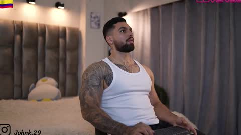 Snapshot of john_king29 chatting on November 21, 9:02 pm john online show from November 21, 9:02 pm