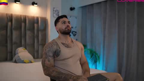 john online show from March 17, 12:52 pm