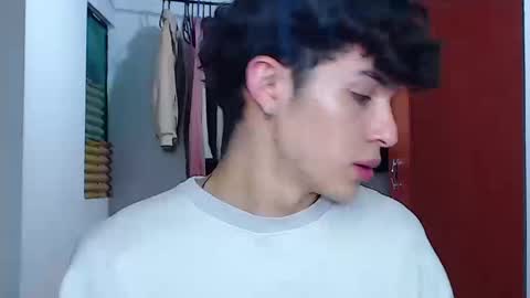 John Vichenso online show from September 18, 9:50 pm