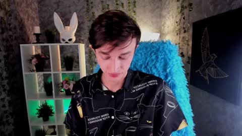 John online show from December 18, 8:03 pm