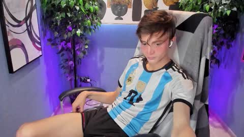 John online show from September 12, 8:20 pm