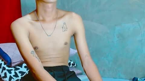 Snapshot of john_zacharyxx chatting on June 9, 10:27 am JohnXxx online show from June 9, 10:27 am