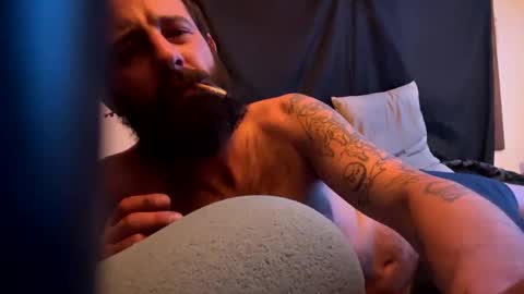 johnboii813 online show from January 31, 12:18 pm