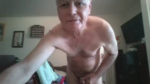 Snapshot of johndesnudado chatting on May 16, 10:36 am johndesnudado online show from May 16, 10:36 am