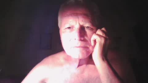 Snapshot of johndesnudado chatting on June 14, 2:24 am johndesnudado online show from June 14, 2:24 am