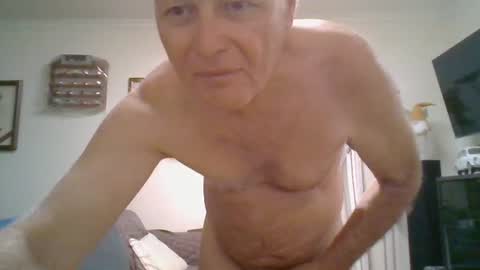 Snapshot of johndesnudado chatting on June 19, 2:05 am johndesnudado online show from June 19, 2:05 am