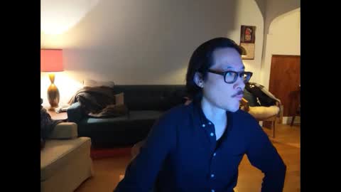 Snapshot of johneelicks chatting on March 21, 8:08 am Johnee online show from March 21, 8:08 am