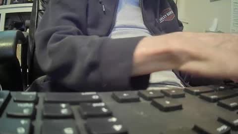 Snapshot of johngp777 chatting on December 14, 10:03 pm johngp777 online show from December 14, 10:03 pm