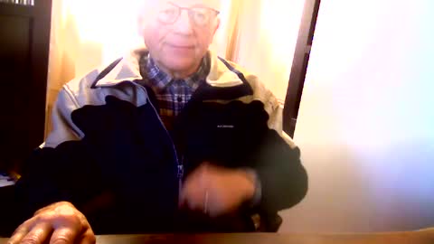 Snapshot of johnjohn6226623 chatting on January 3, 2:08 pm johnjohn6226 online show from January 3, 2:08 pm