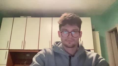 Snapshot of johnny__wood chatting on January 6, 4:34 pm Johnny online show from January 6, 4:34 pm