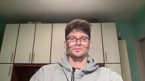 Snapshot of johnny__wood chatting on January 7, 1:35 pm Johnny online show from January 7, 1:35 pm