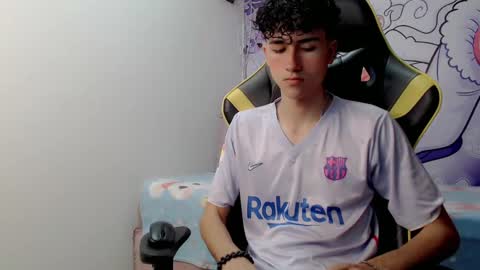 johnny_cagee online show from December 23, 3:29 am