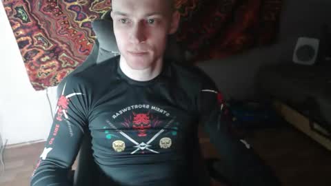 Johnny online show from November 8, 6:29 pm