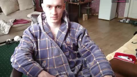 Johnny online show from April 29, 5:55 am