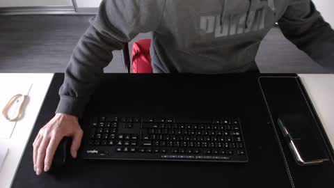 Johnny Walker13 online show from December 10, 11:43 am