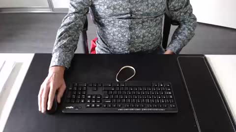 Johnny Walker13 online show from February 26, 3:41 pm