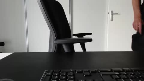 Johnny Walker13 online show from September 27, 11:26 am