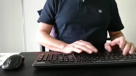 Snapshot of johnny_walker14 chatting on February 3, 11:04 am johnny_walker14 online show from February 3, 11:04 am