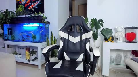 JOHNNY online show from November 4, 12:21 am