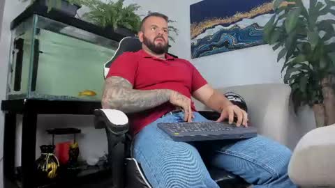 Snapshot of johnnygrayson_ chatting on August 4, 11:51 pm JOHNNY online show from August 4, 11:51 pm
