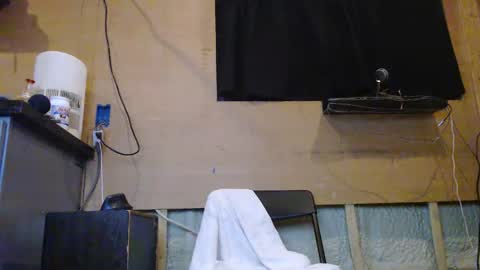 johnplayer23 online show from December 8, 2:49 am