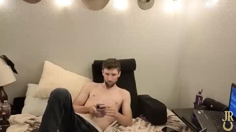 Snapshot of johnryantexas chatting on November 17, 8:53 am Give John Ryan A Thumbs Up online show from November 17, 8:53 am