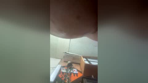 johnturtle247420 online show from February 9, 10:41 am
