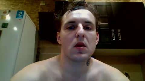 Snapshot of johny_hurdman27 chatting on March 10, 6:51 am johny27 online show from March 10, 6:51 am