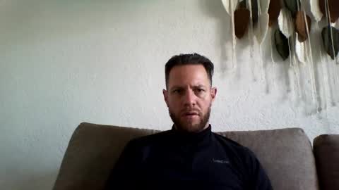 jojo19844 online show from March 3, 9:26 am