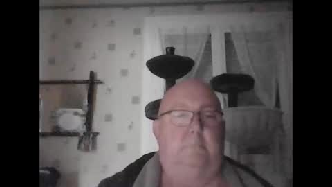 jojo60000529566 online show from January 7, 12:31 pm