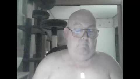 jojo60000529566 online show from February 3, 9:18 pm