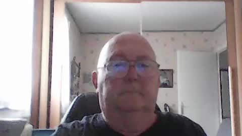 jojo60000529566 online show from June 17, 5:43 am