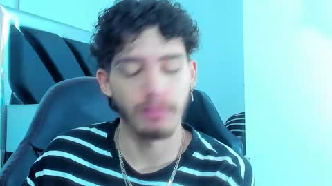 Snapshot of jojobraando chatting on November 28, 12:35 am jojobraando online show from November 28, 12:35 am