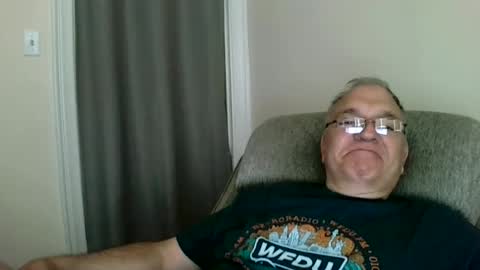 joker5339 online show from June 19, 1:37 pm