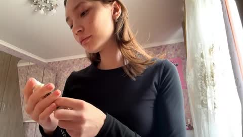 Snapshot of jolandabannon chatting on May 21, 8:54 am Sakura online show from May 21, 8:54 am