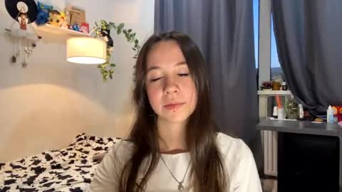Snapshot of jolandamccammon chatting on May 25, 5:19 pm I am Joline ntmuLets hit 10 Thumbs Up together online show from May 25, 5:19 pm