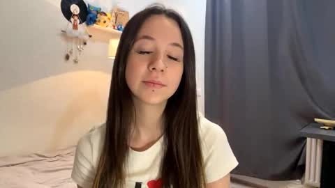 Snapshot of jolandamccammon chatting on May 30, 8:11 am I am Joline ntmuLets hit 10 Thumbs Up together online show from May 30, 8:11 am