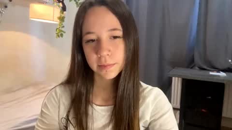 Snapshot of jolandamccammon chatting on May 31, 5:37 am I am Joline ntmuLets hit 10 Thumbs Up together online show from May 31, 5:37 am