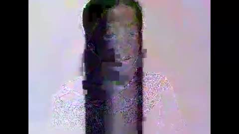 Snapshot of joliekah27 chatting on May 12, 12:13 pm joliekah27 online show from May 12, 12:13 pm