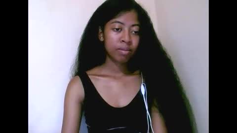 Snapshot of joliekah27 chatting on May 15, 9:05 am joliekah27 online show from May 15, 9:05 am