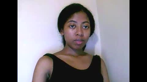 Snapshot of joliekah27 chatting on May 15, 9:55 pm joliekah27 online show from May 15, 9:55 pm